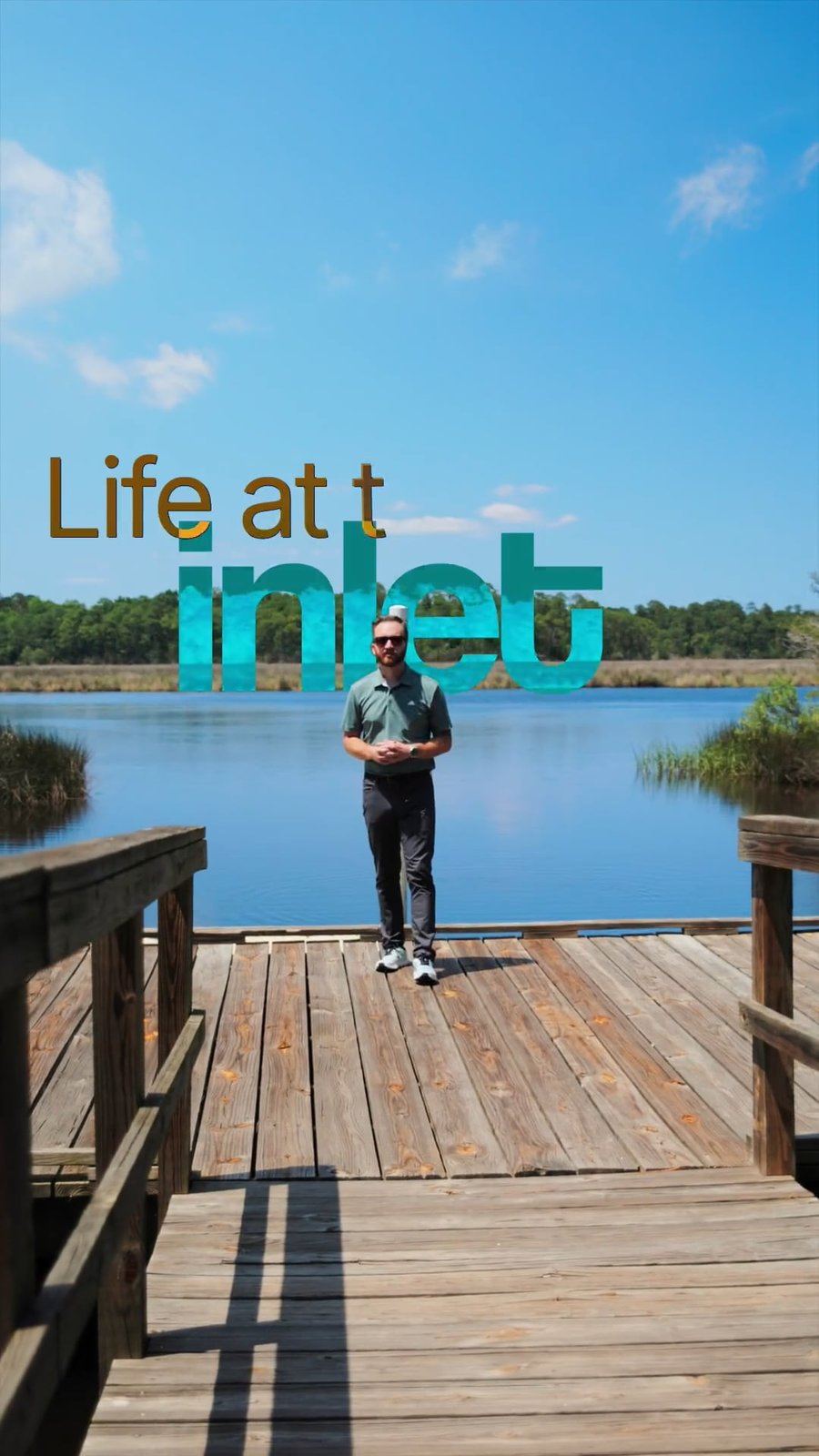 Agent on camera,waterfront / land listing