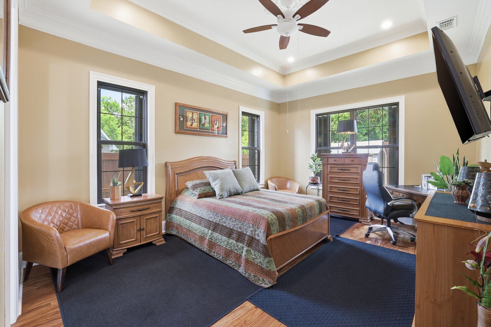 Gulfport, Primary bedroom · tray ceiling